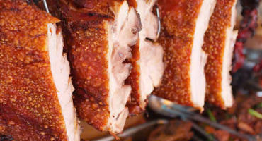 Heo Quay Da Giòn Nổ Cốm – Đặc Sản Thơm Ngon Tại Heo Quay Toàn Phát, Biên Hòa